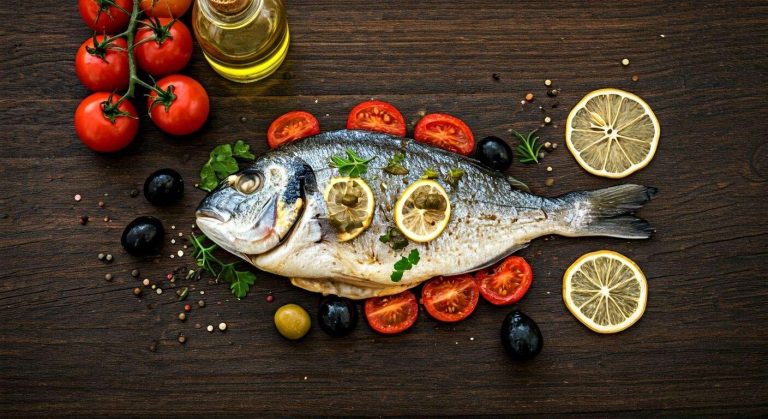 Daurade au Four : recette Facile et Savoureuse